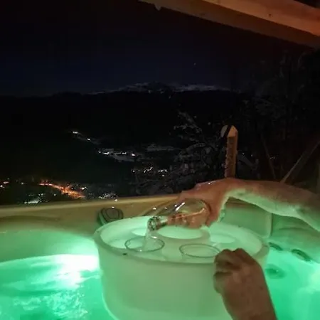 Molden 1 - Med Jacuzzi! Leilighet Luster Eksteriør bilde